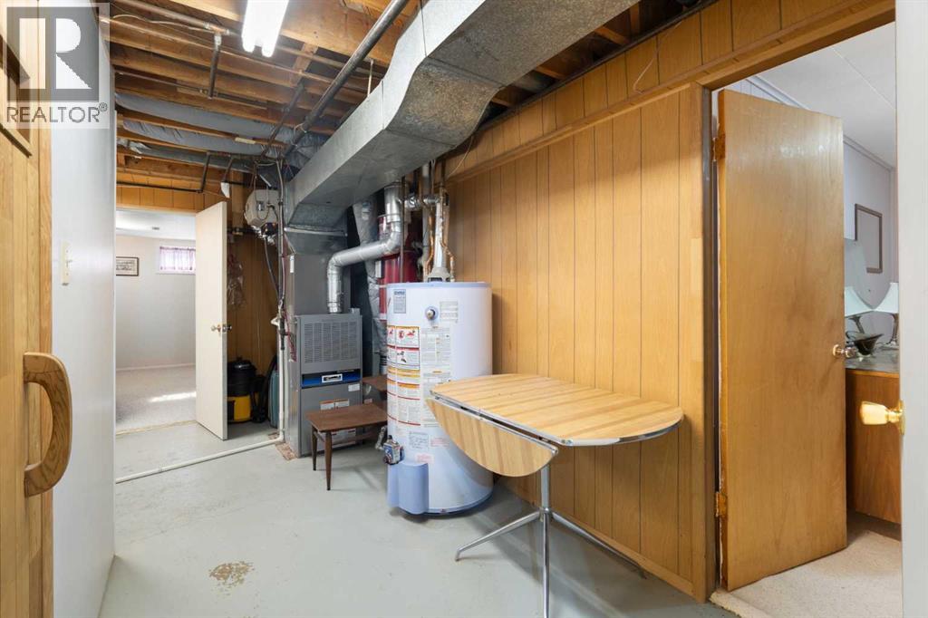 59 Hogarth Crescent Sw, Calgary, Alberta  T2V 3A8 - Photo 32 - A2291698