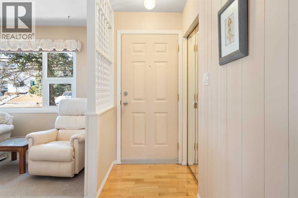 59 Hogarth Crescent Sw, Calgary, Alberta  T2V 3A8 - Photo 42 - A2291698