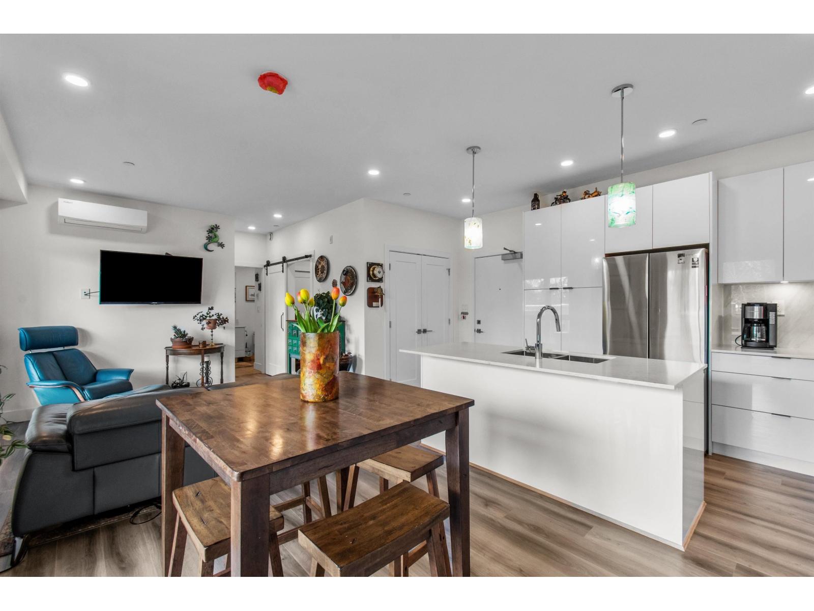 A506 8447 202 Street, Langley, British Columbia  V2Y 2B7 - Photo 4 - R3093229