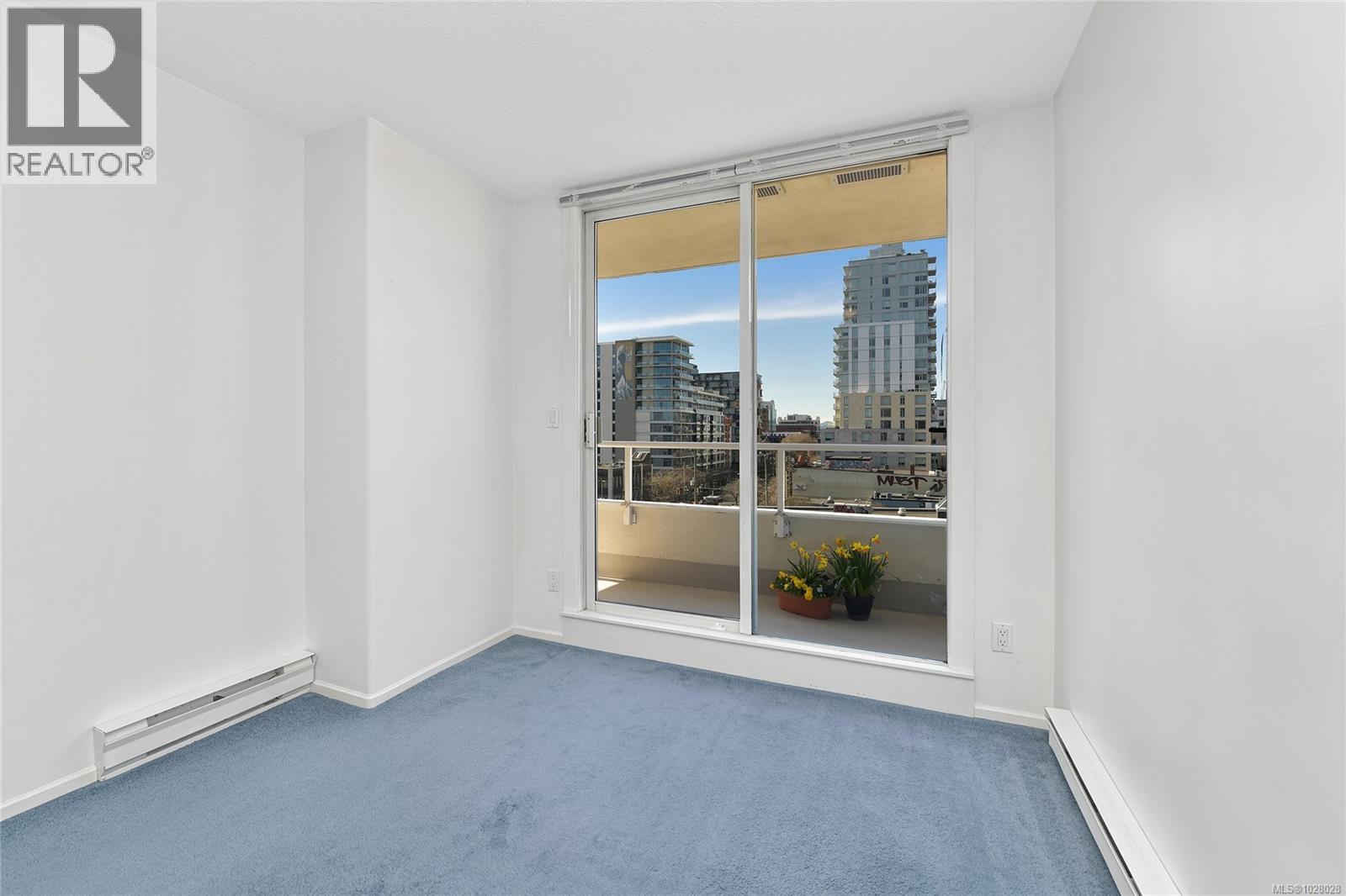 607 930 Yates St, Victoria, British Columbia  V8V 4Z3 - Photo 15 - 1028028