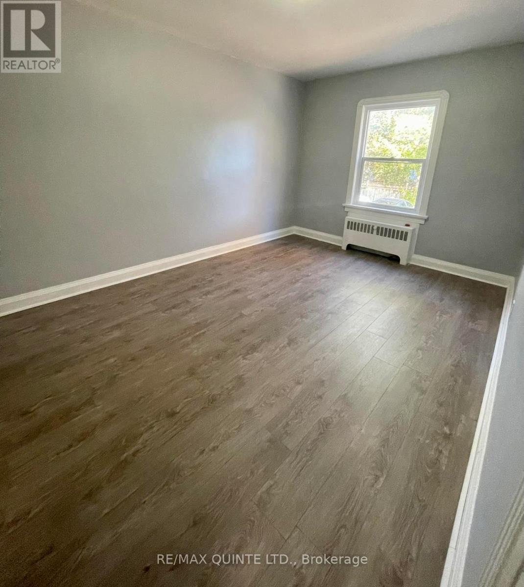 201 Victoria Avenue, Belleville, Ontario  K8N 2B9 - Photo 9 - X12857810