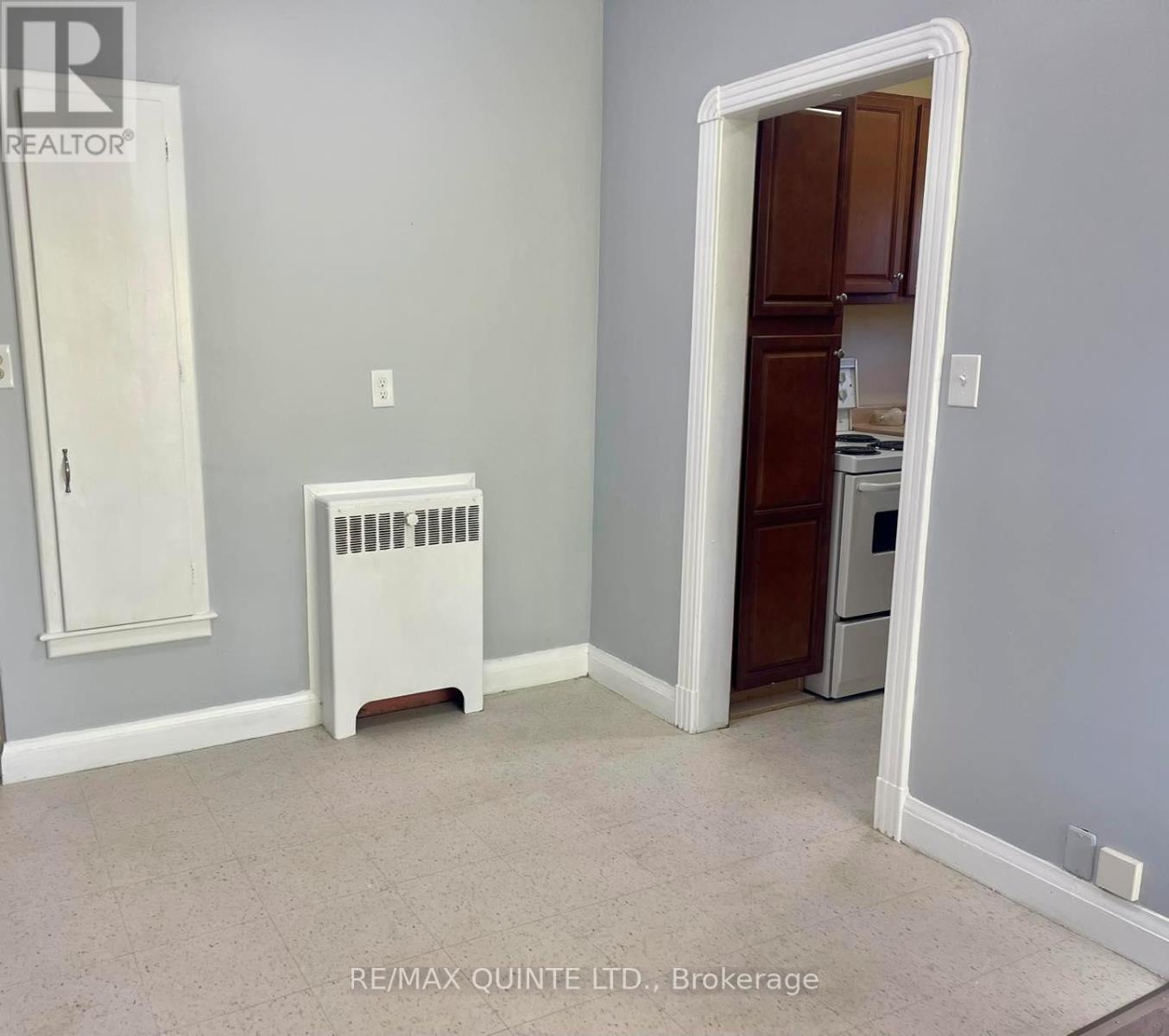 201 Victoria Avenue, Belleville, Ontario  K8N 2B9 - Photo 7 - X12857810