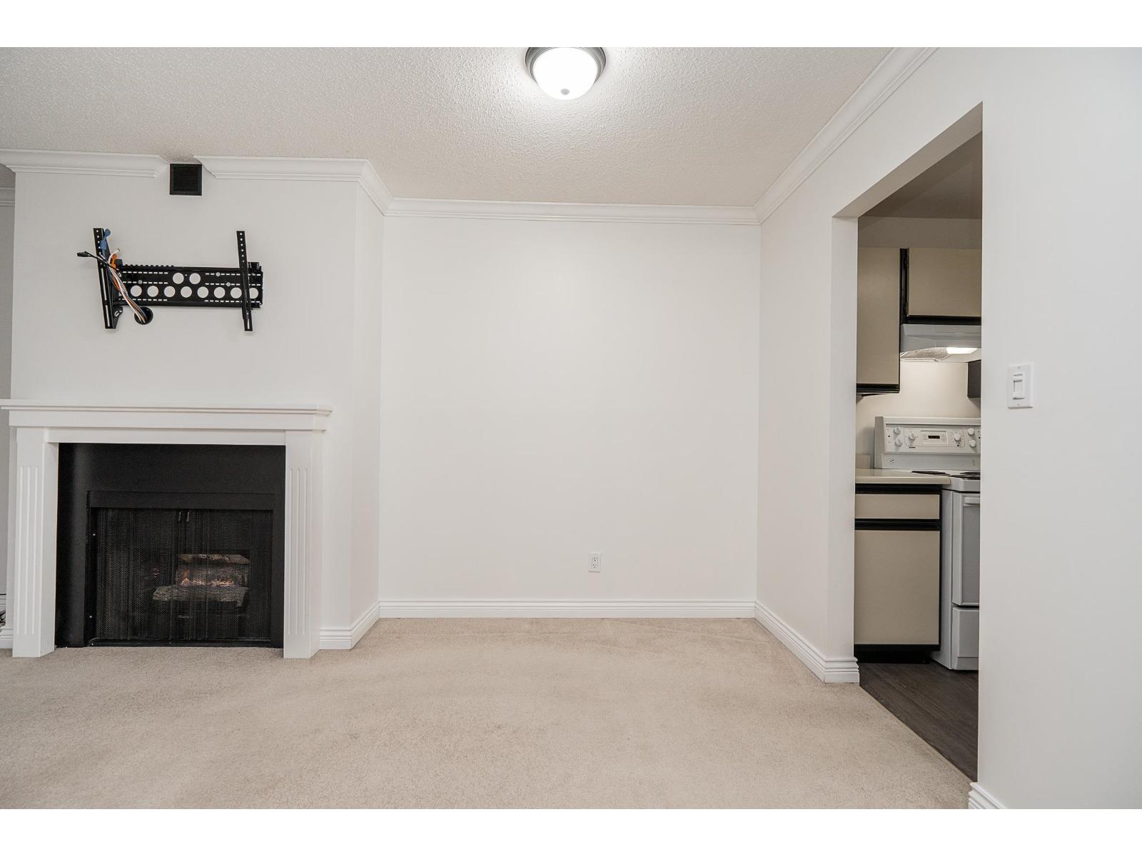 205 13364 102 Avenue, Surrey, British Columbia  V5T 5L8 - Photo 10 - R3097977