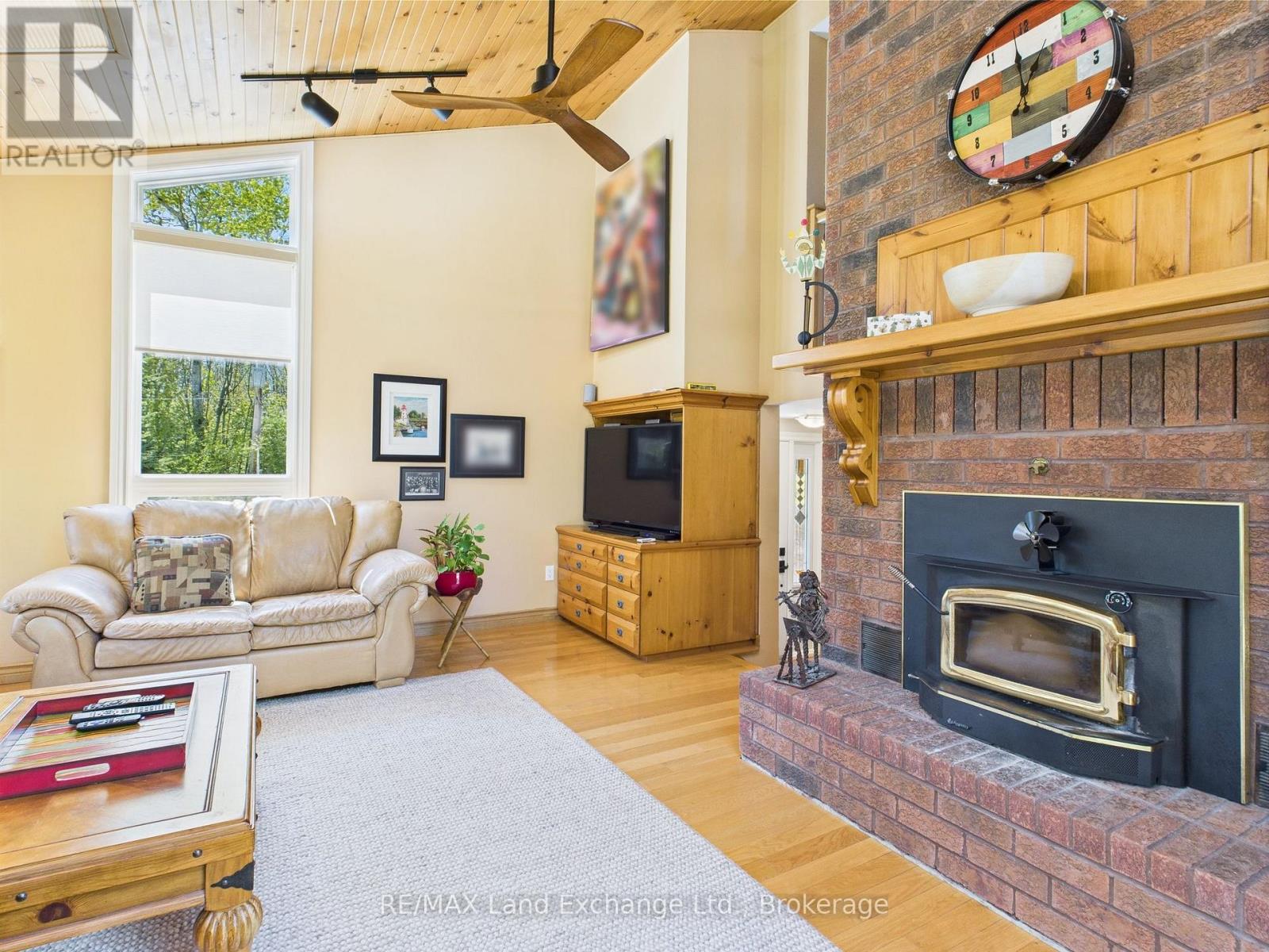 40 Eastwood Crescent, Kincardine, Ontario  N2Z 2X6 - Photo 11 - X12864752