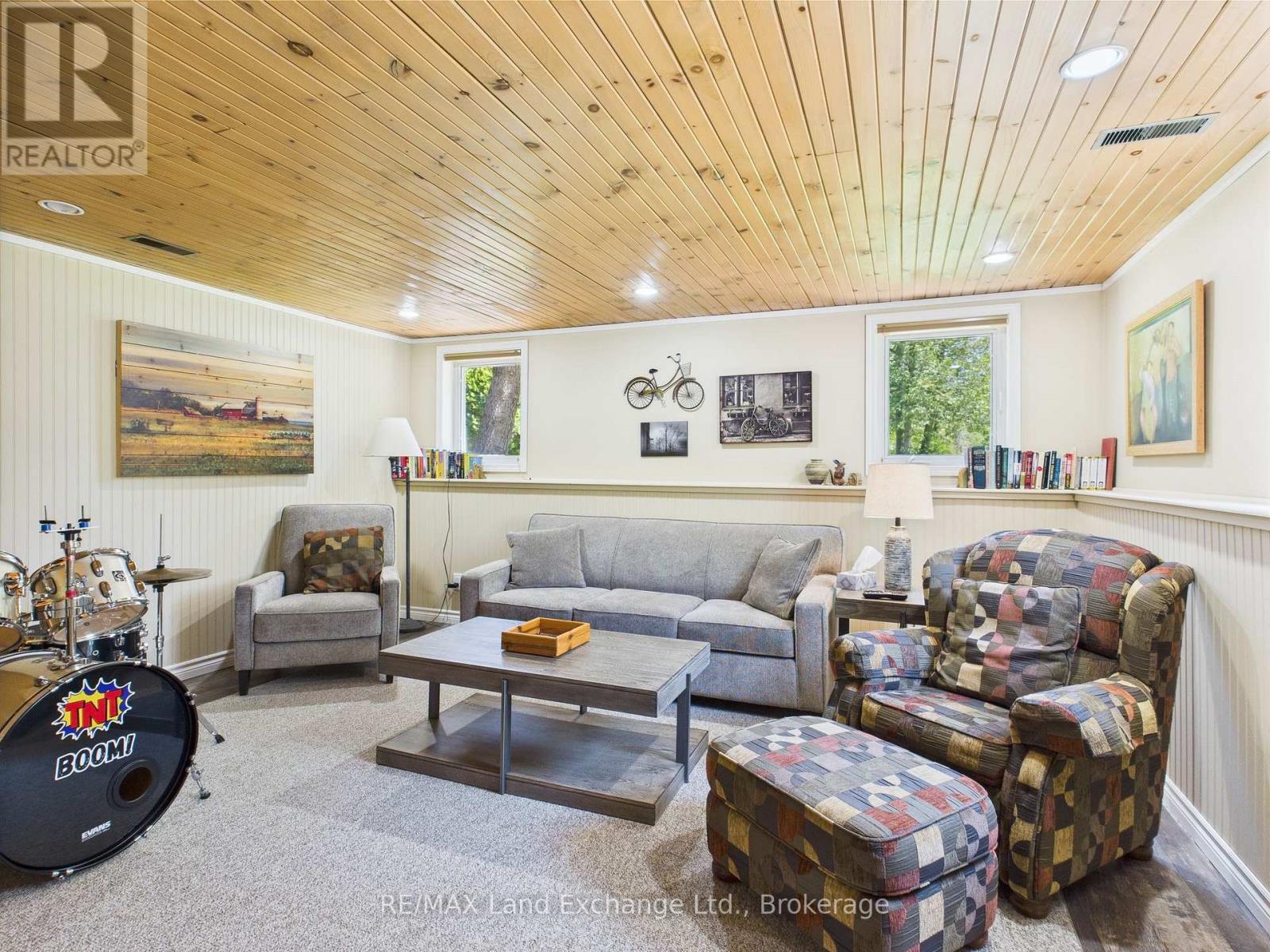 40 Eastwood Crescent, Kincardine, Ontario  N2Z 2X6 - Photo 18 - X12864752