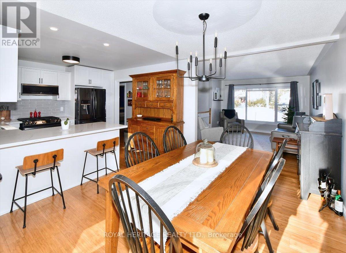 731 Peterborough Avenue, Selwyn, Ontario  K0L 1H0 - Photo 13 - X12864772