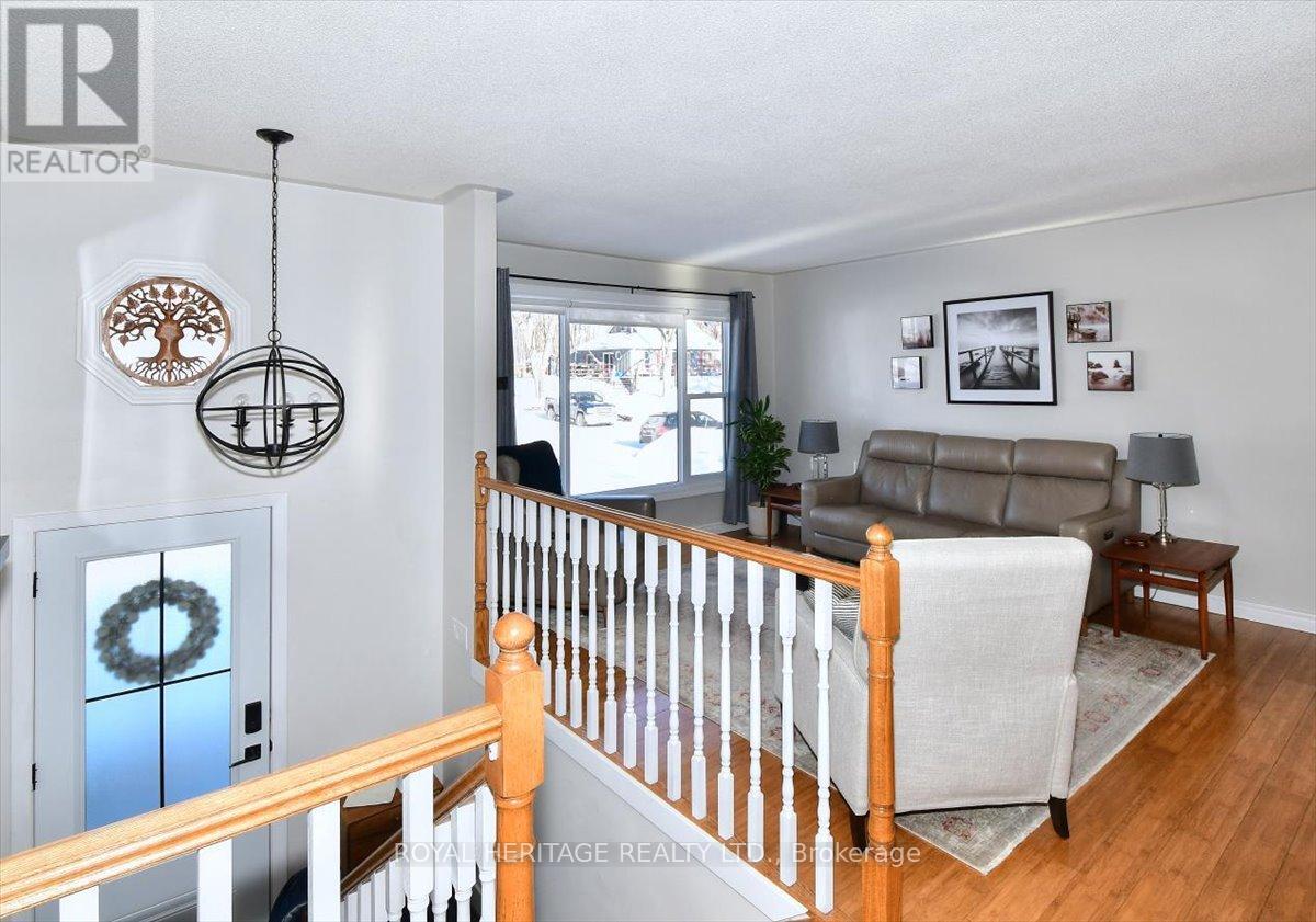 731 Peterborough Avenue, Selwyn, Ontario  K0L 1H0 - Photo 7 - X12864772