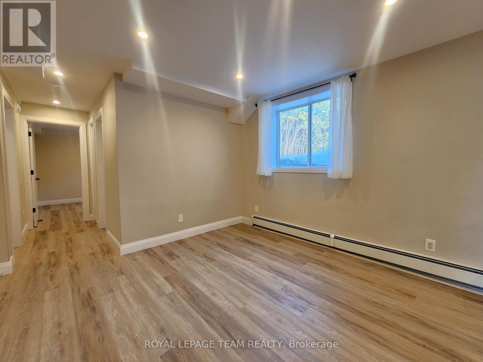 2 - 50 Fringewood Drive, Ottawa, Ontario  K2S 1T8 - Photo 4 - X12760000