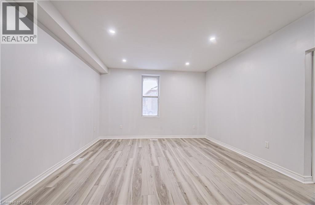 115 Courtney Street, Cambridge, Ontario  N3C 1S2 - Photo 6 - 40810910