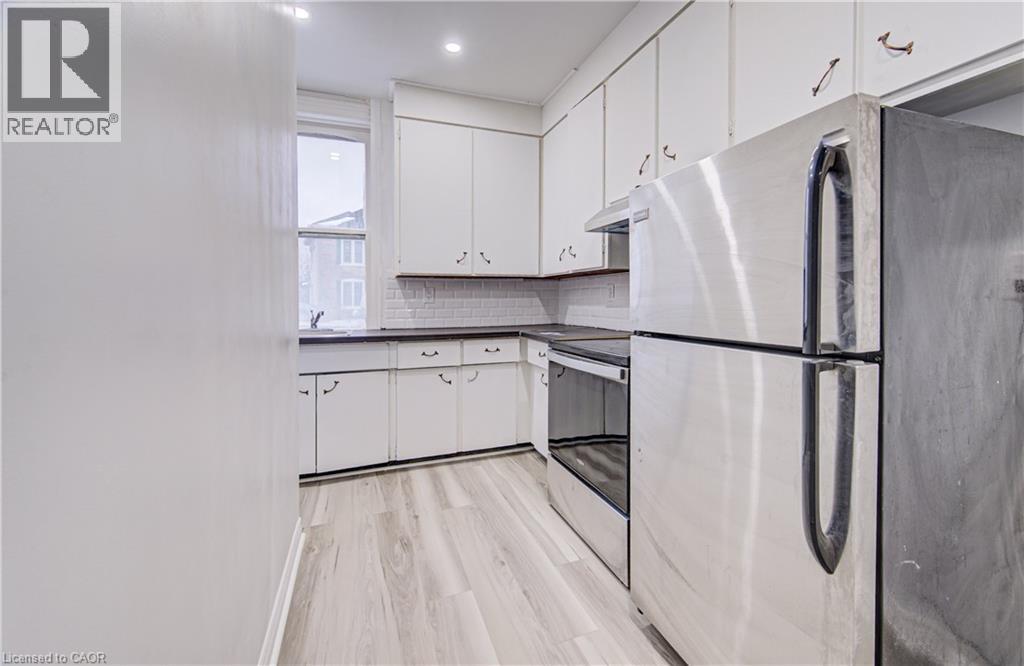 115 Courtney Street, Cambridge, Ontario  N3C 1S2 - Photo 8 - 40810910