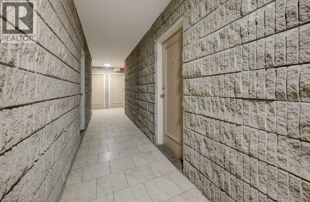 370 Admiral Drive Unit# 310, London, Ontario  N5V 3C2 - Photo 7 - 40810612