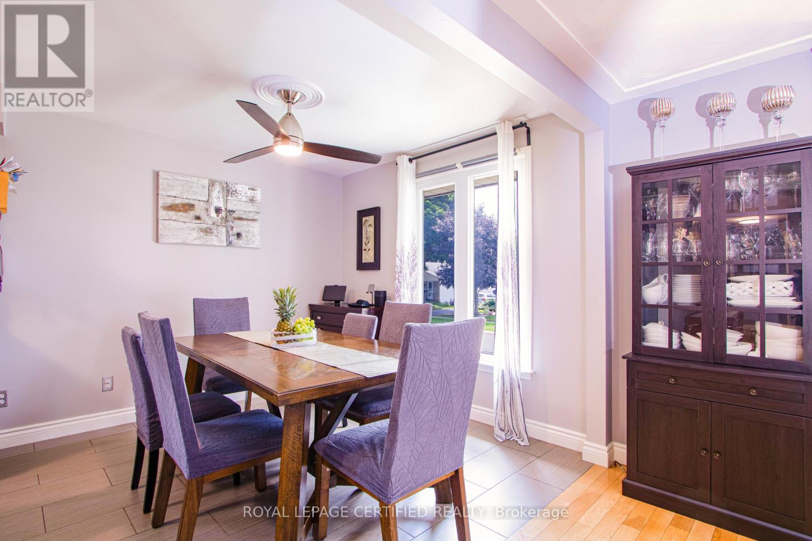 451 Lampman Place, Woodstock, Ontario  N4S 8L7 - Photo 13 - X12846658