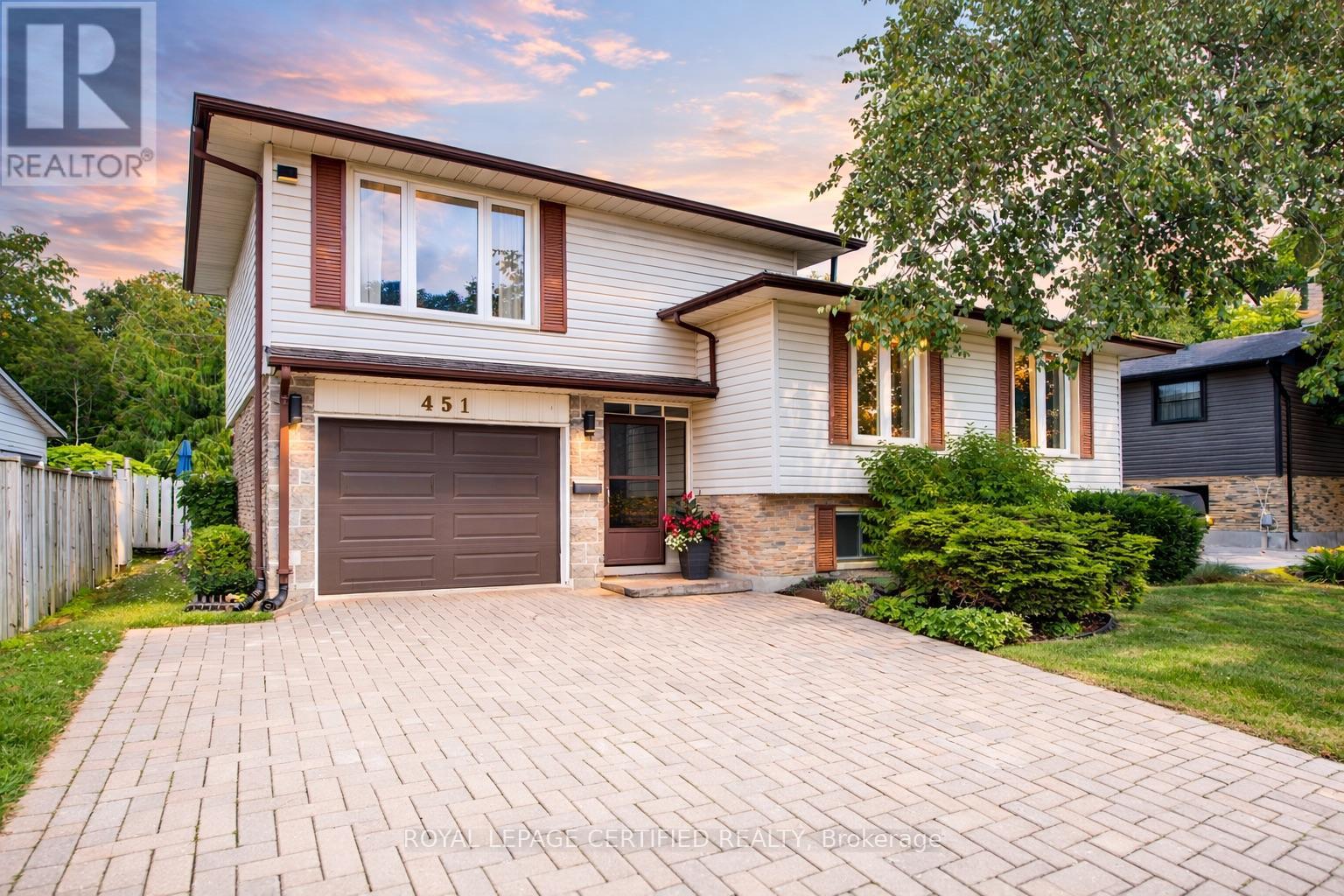 451 LAMPMAN PLACE, Woodstock, Ontario