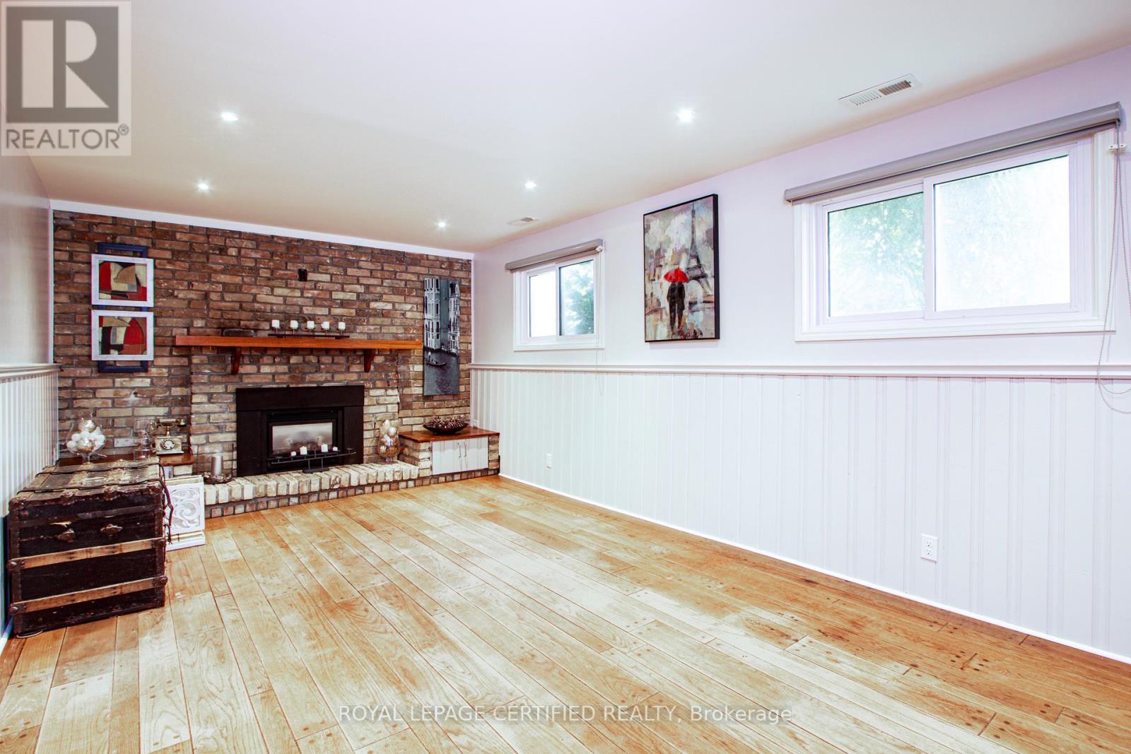 451 Lampman Place, Woodstock, Ontario  N4S 8L7 - Photo 32 - X12846658