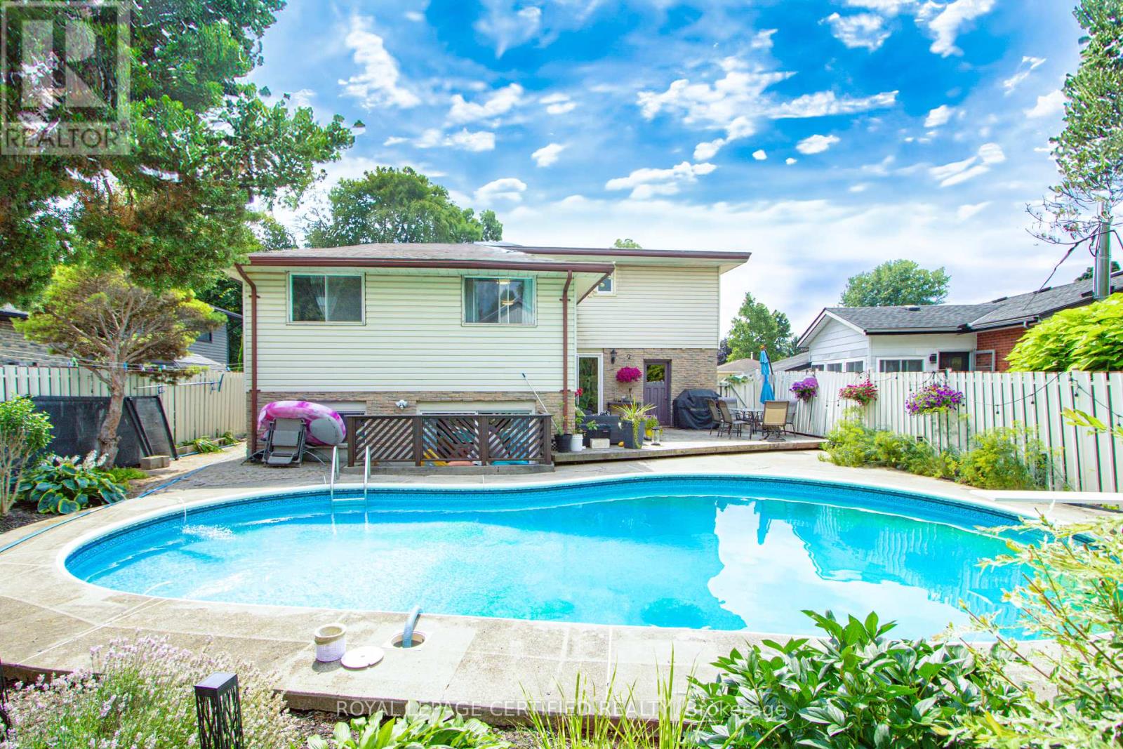 451 Lampman Place, Woodstock, Ontario  N4S 8L7 - Photo 38 - X12846658