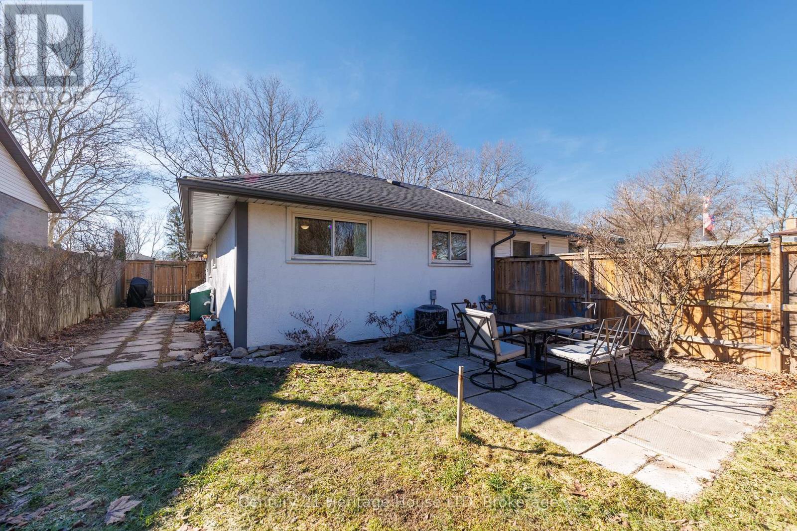 6937 Dolphin Street, Niagara Falls, Ontario  L2E 6Y8 - Photo 39 - X12864422