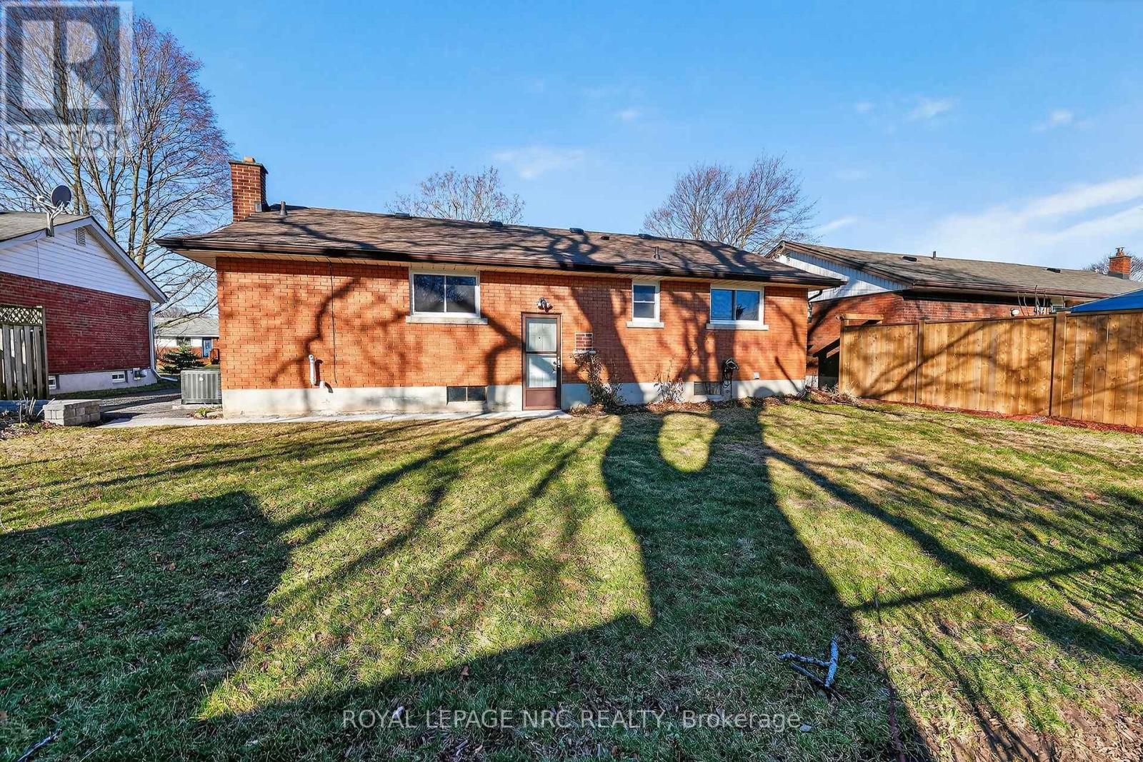 86 Royal Manor Drive, St. Catharines, Ontario  L2M 4L7 - Photo 22 - X12864724