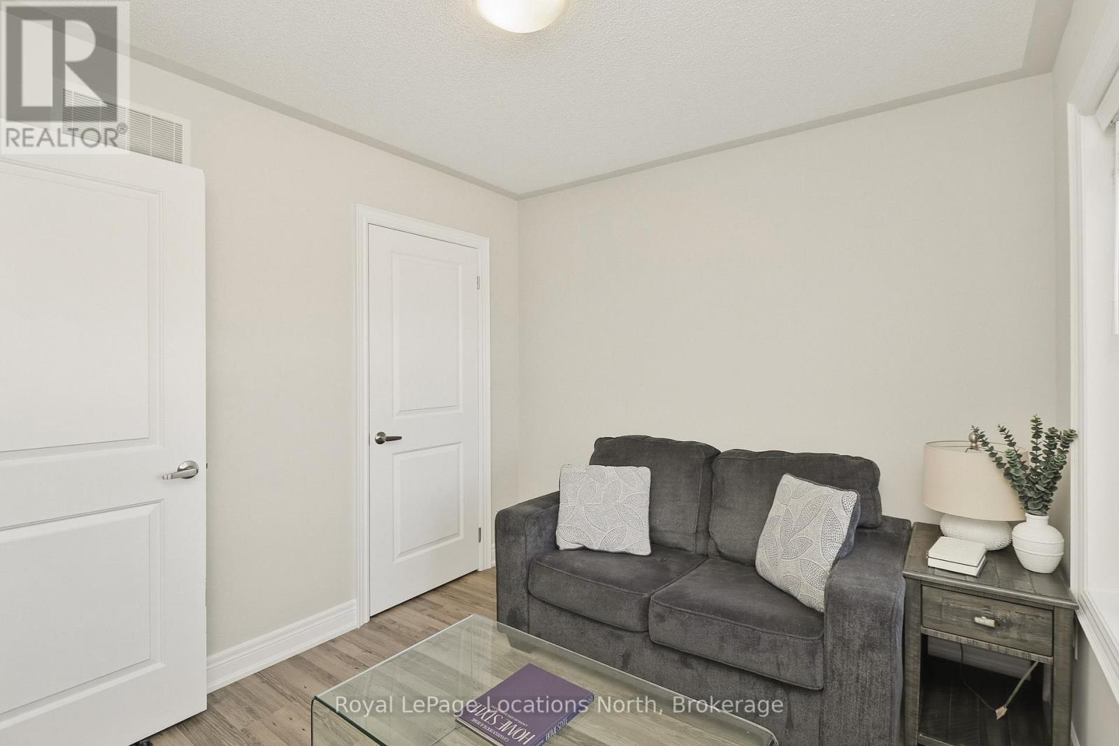 335 Atkinson Street, Clearview, Ontario  L0M 1S0 - Photo 32 - S12864786