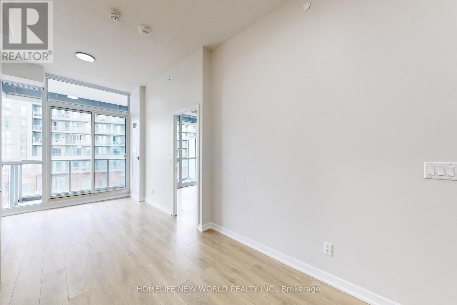 317 - 32 Forest Manor Road, Toronto, Ontario  M2J 0H2 - Photo 5 - C12864730