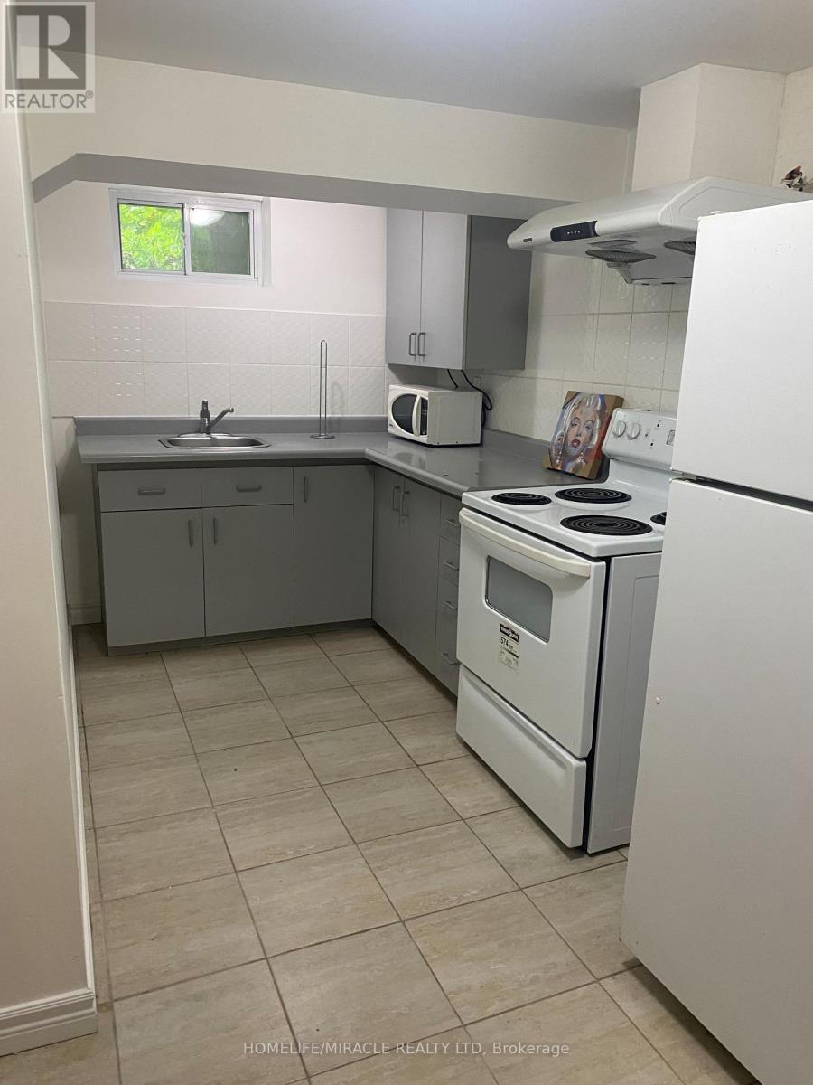 Basement - 10 Sundridge Drive, Toronto, Ontario M1L 2J3 - Photo 6 - E12864706