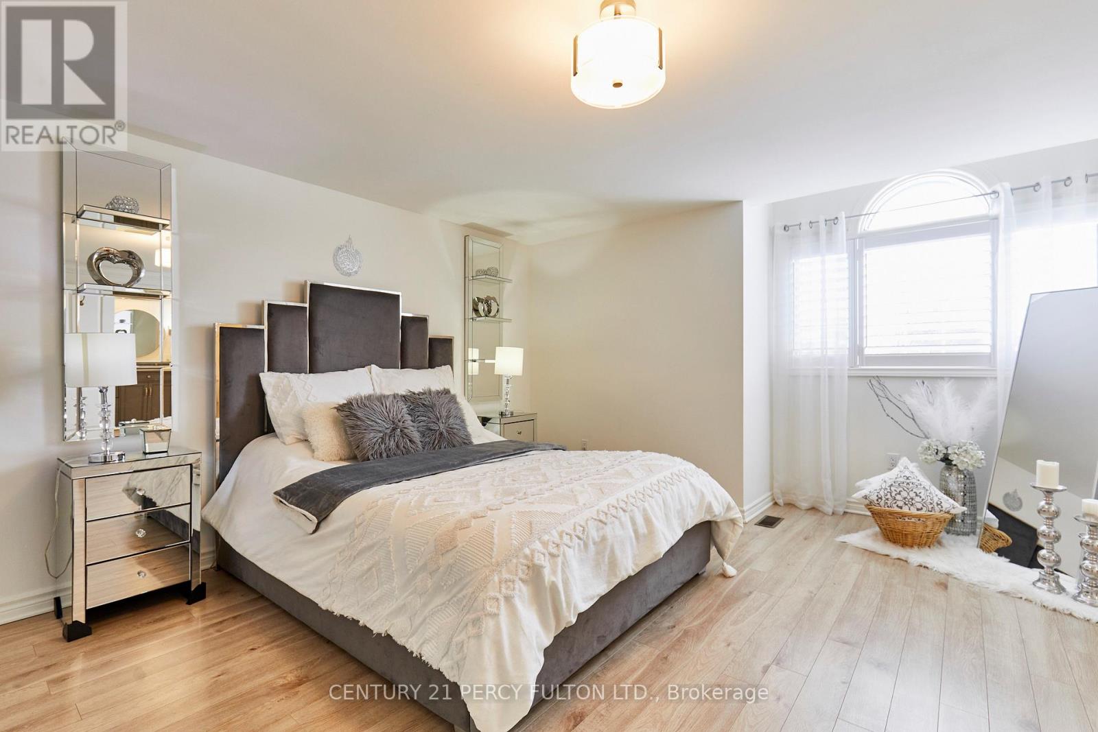 803 Beatrice Street E, Oshawa, Ontario  L1K 2H8 - Photo 15 - E12864718