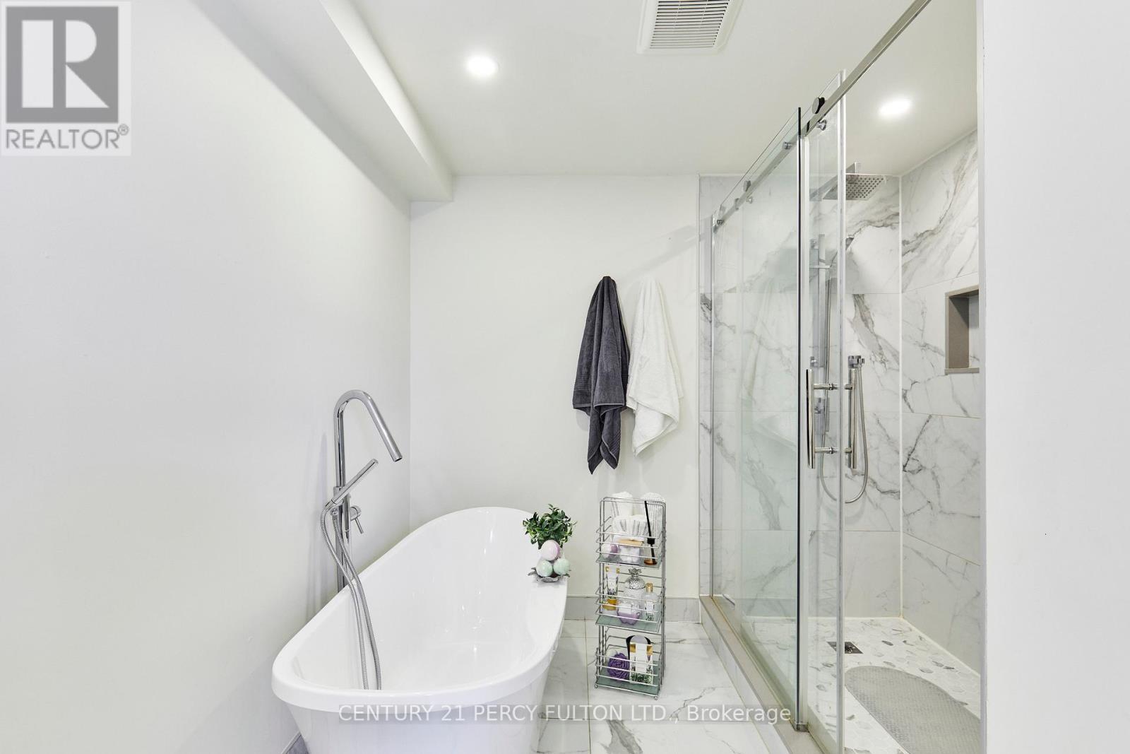 803 Beatrice Street E, Oshawa, Ontario  L1K 2H8 - Photo 18 - E12864718