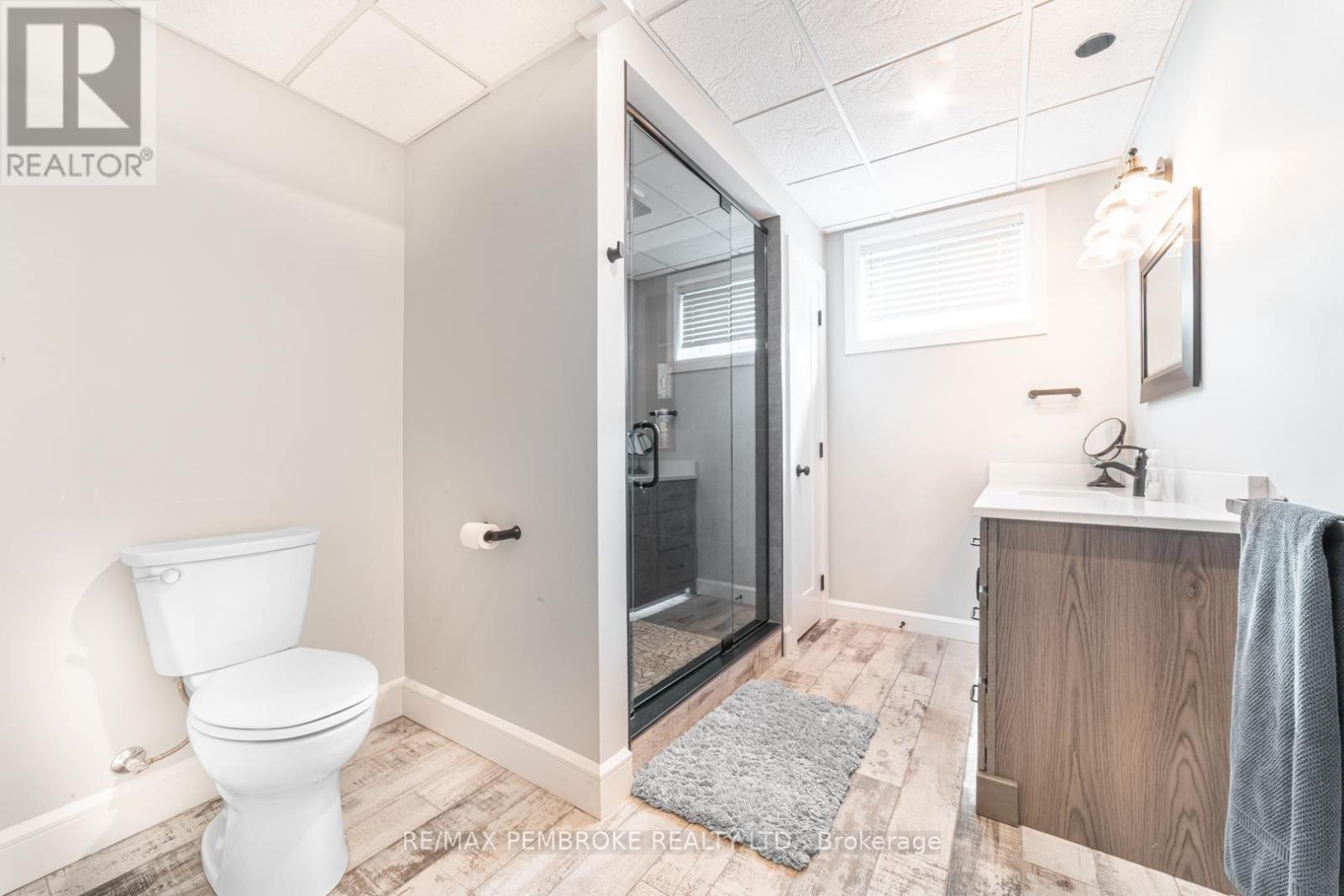 8 Drew Street, Petawawa, Ontario  K8H 0G4 - Photo 25 - X12864790