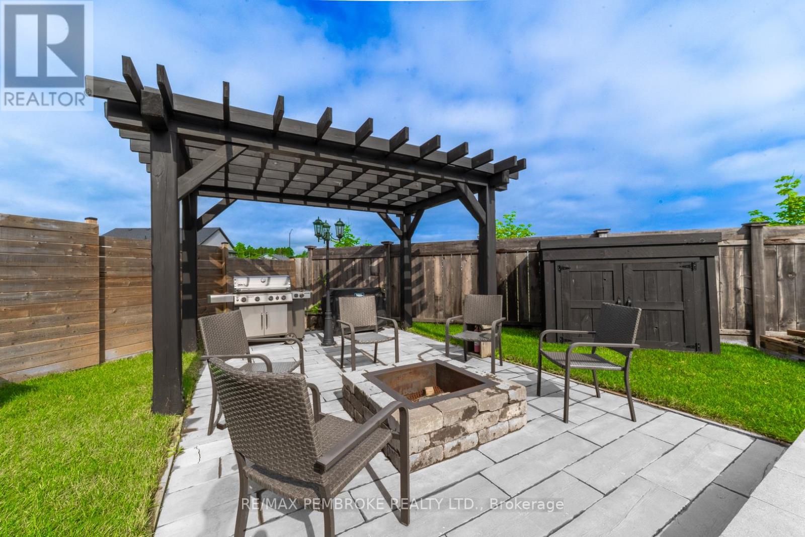 8 Drew Street, Petawawa, Ontario  K8H 0G4 - Photo 32 - X12864790