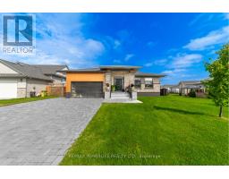 8 DREW STREET, Petawawa, Ontario