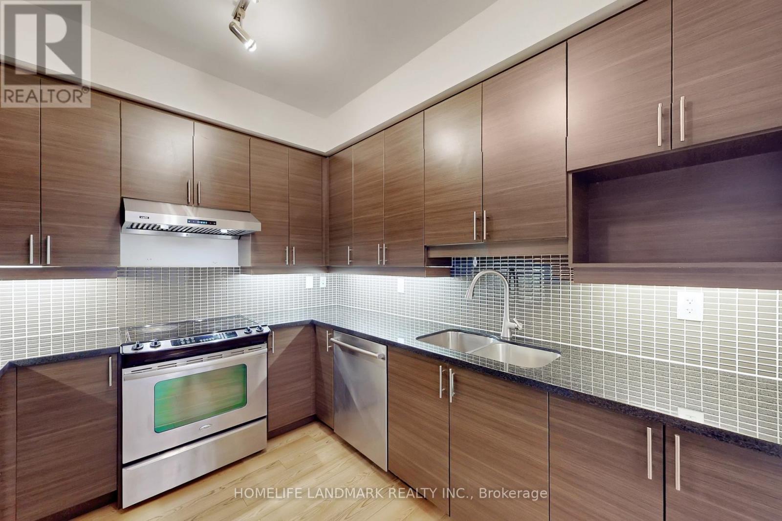 163 - 23 Cox Boulevard, Markham (Unionville), Ontario  L3R 7Z9 - Photo 6 - N12864720