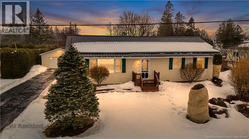 35 Thomas Avenue, Saint Andrews, New Brunswick  E5B 2M7 - Photo 2 - NB134169