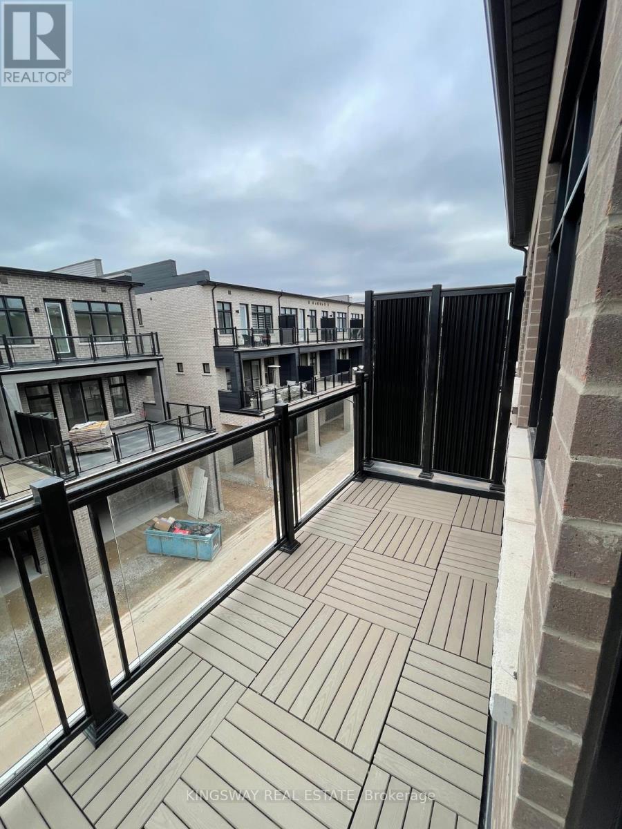 3082 Meadowridge Drive, Oakville, Ontario  L6H 7Z1 - Photo 27 - W12864764