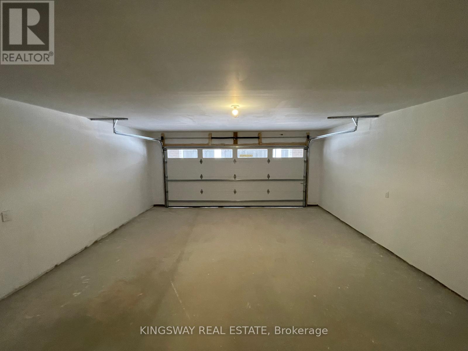 3082 Meadowridge Drive, Oakville, Ontario  L6H 7Z1 - Photo 39 - W12864764