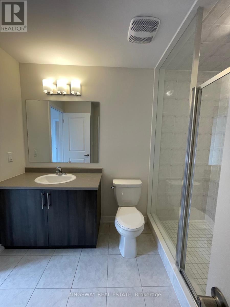 3082 Meadowridge Drive, Oakville, Ontario  L6H 7Z1 - Photo 8 - W12864764