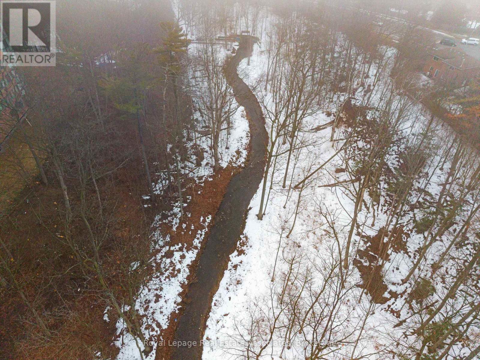 402 - 1240 Marlborough Court, Oakville, Ontario  L6H 3K7 - Photo 12 - W12864788