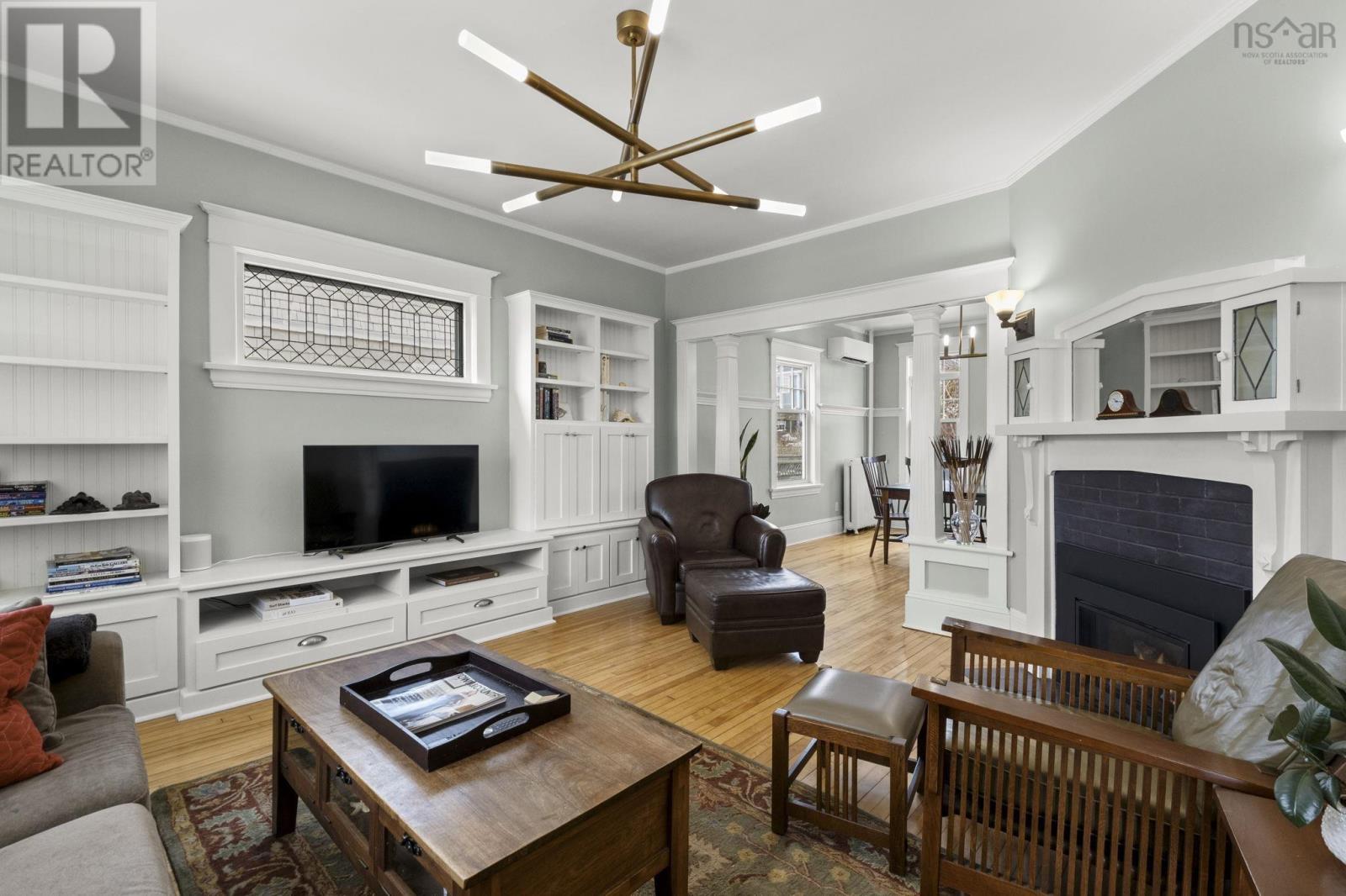 6347 Cornwall Street, Halifax, Nova Scotia  B3H 2J2 - Photo 8 - 202604202