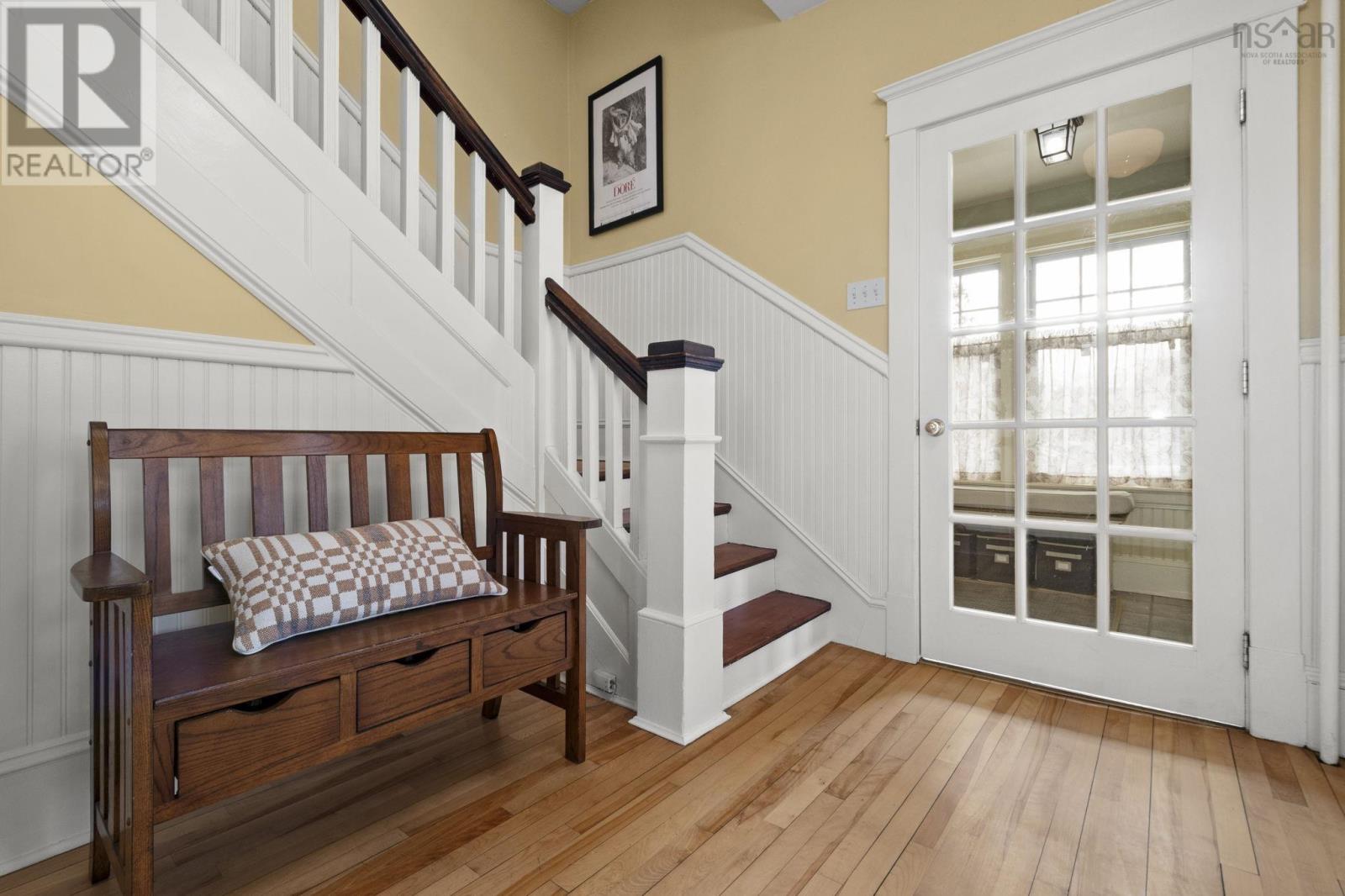 6347 Cornwall Street, Halifax, Nova Scotia  B3H 2J2 - Photo 6 - 202604202