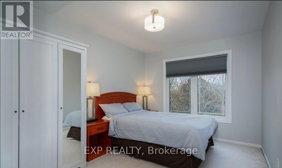 61 Flowertree Crescent, Ottawa, Ontario  K2M 2R7 - Photo 14 - X12864708