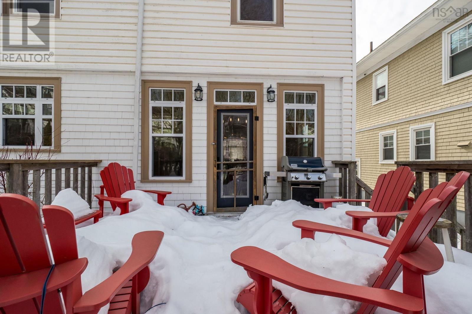 6347 Cornwall Street, Halifax, Nova Scotia  B3H 2J2 - Photo 36 - 202604202