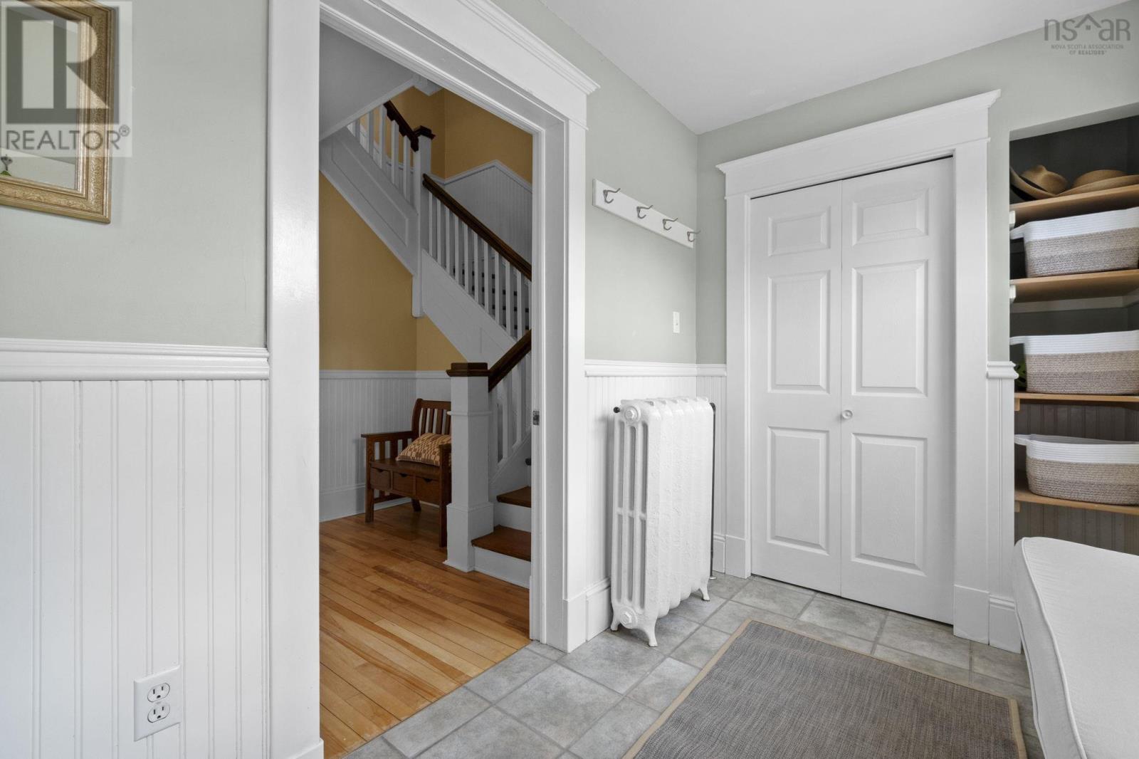 6347 Cornwall Street, Halifax, Nova Scotia  B3H 2J2 - Photo 5 - 202604202