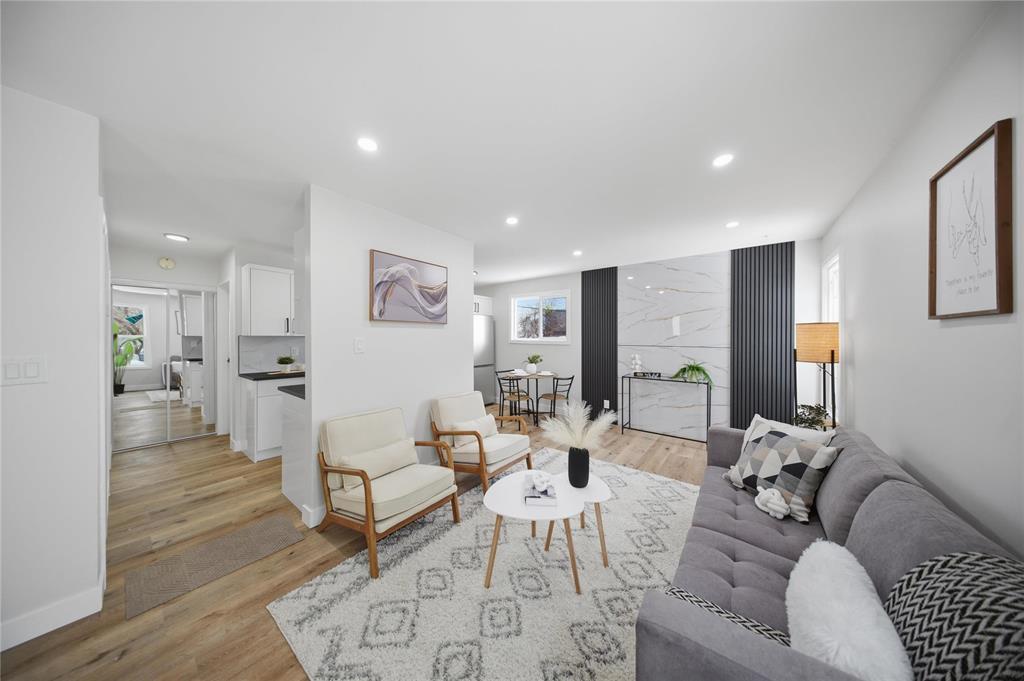 22 Beeston Drive, Winnipeg, Manitoba  R2V 3G1 - Photo 6 - 202603941