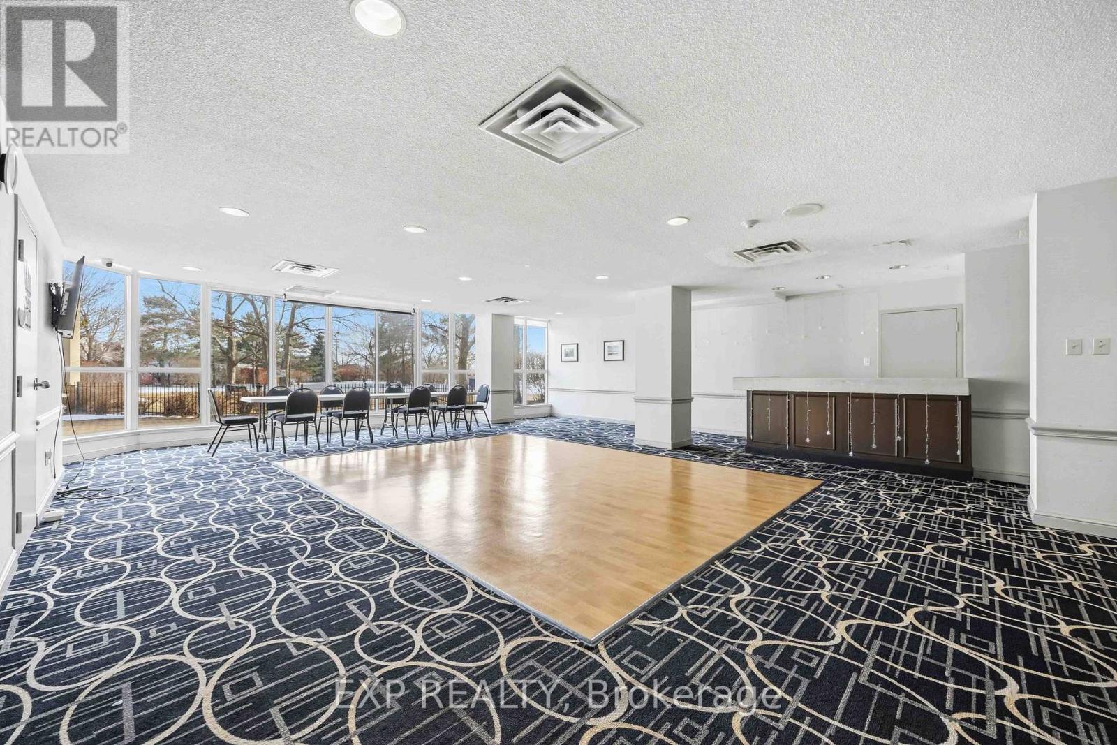 884 - 1 Greystone Walk Drive, Toronto, Ontario  M1K 5J3 - Photo 34 - E12864358