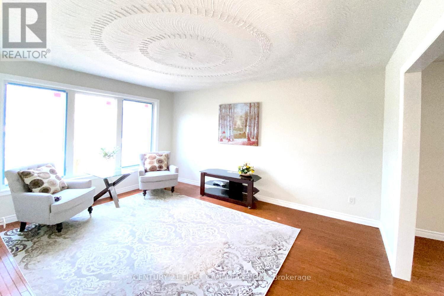 34 St Bees Place, London North, Ontario  N6G 4C3 - Photo 5 - X12864842