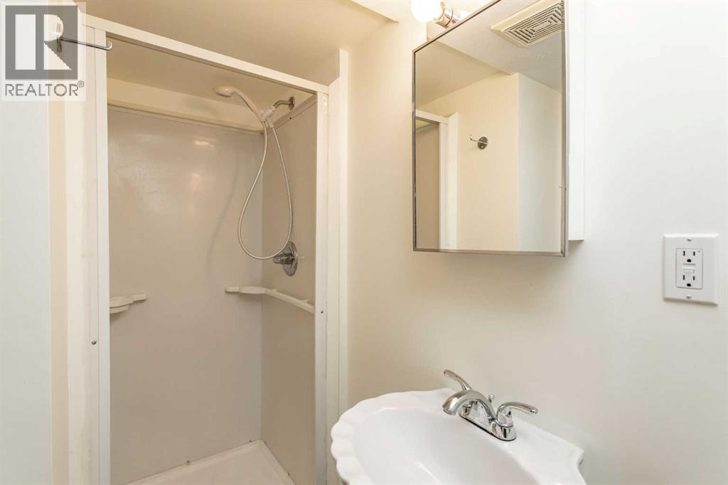 36, 7124 Gray Drive, Red Deer, Alberta  T2P 1B9 - Photo 24 - A2289891