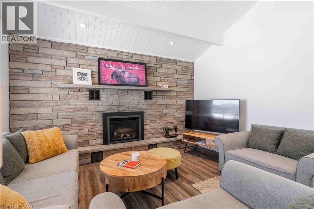 1056 Inawendawin Road, Lake Of Bays, Ontario  P0B 1A0 - Photo 23 - 40810599