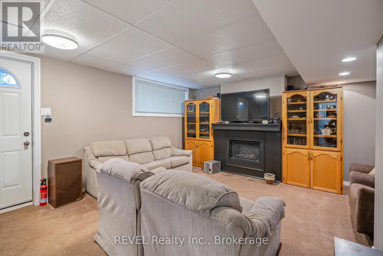 9 Fitzroy Lane, St. Catharines, Ontario  L2M 6N6 - Photo 19 - X12864798