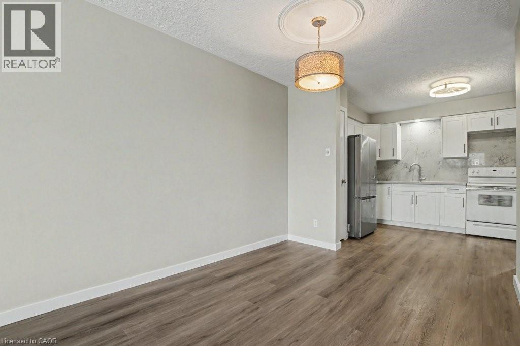 104 Ralgreen Crescent, Kitchener, Ontario  N2M 1T9 - Photo 10 - 40810864