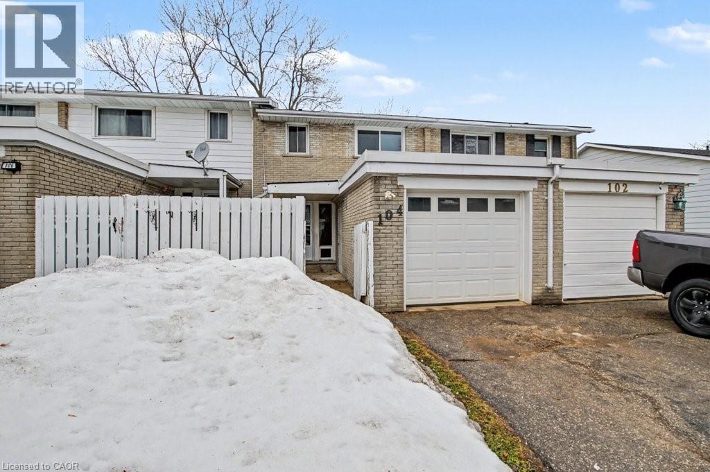 104 Ralgreen Crescent, Kitchener, Ontario  N2M 1T9 - Photo 2 - 40810864