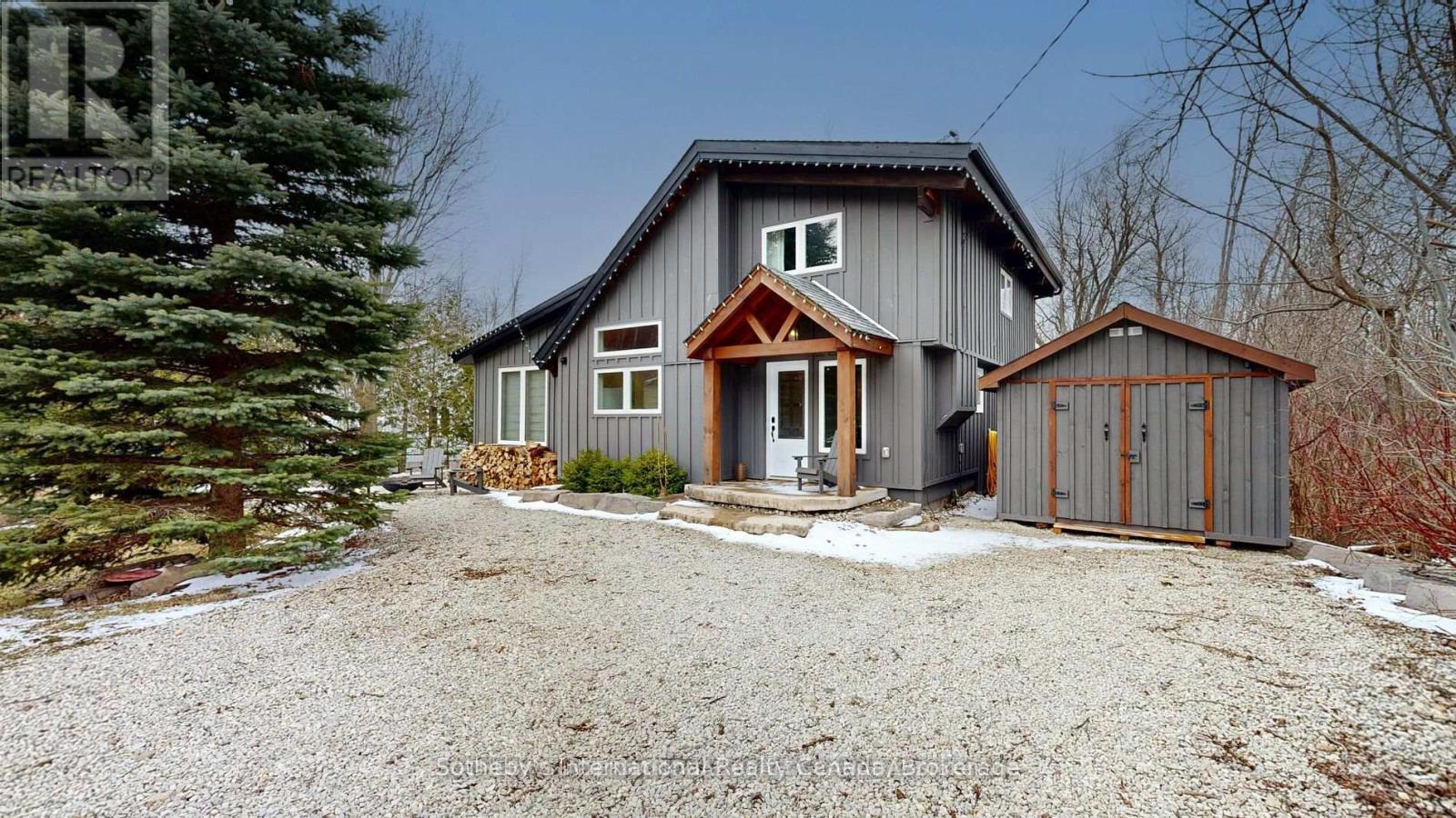 129 James Street, Blue Mountains, Ontario  L9Y 0T6 - Photo 1 - X12864828