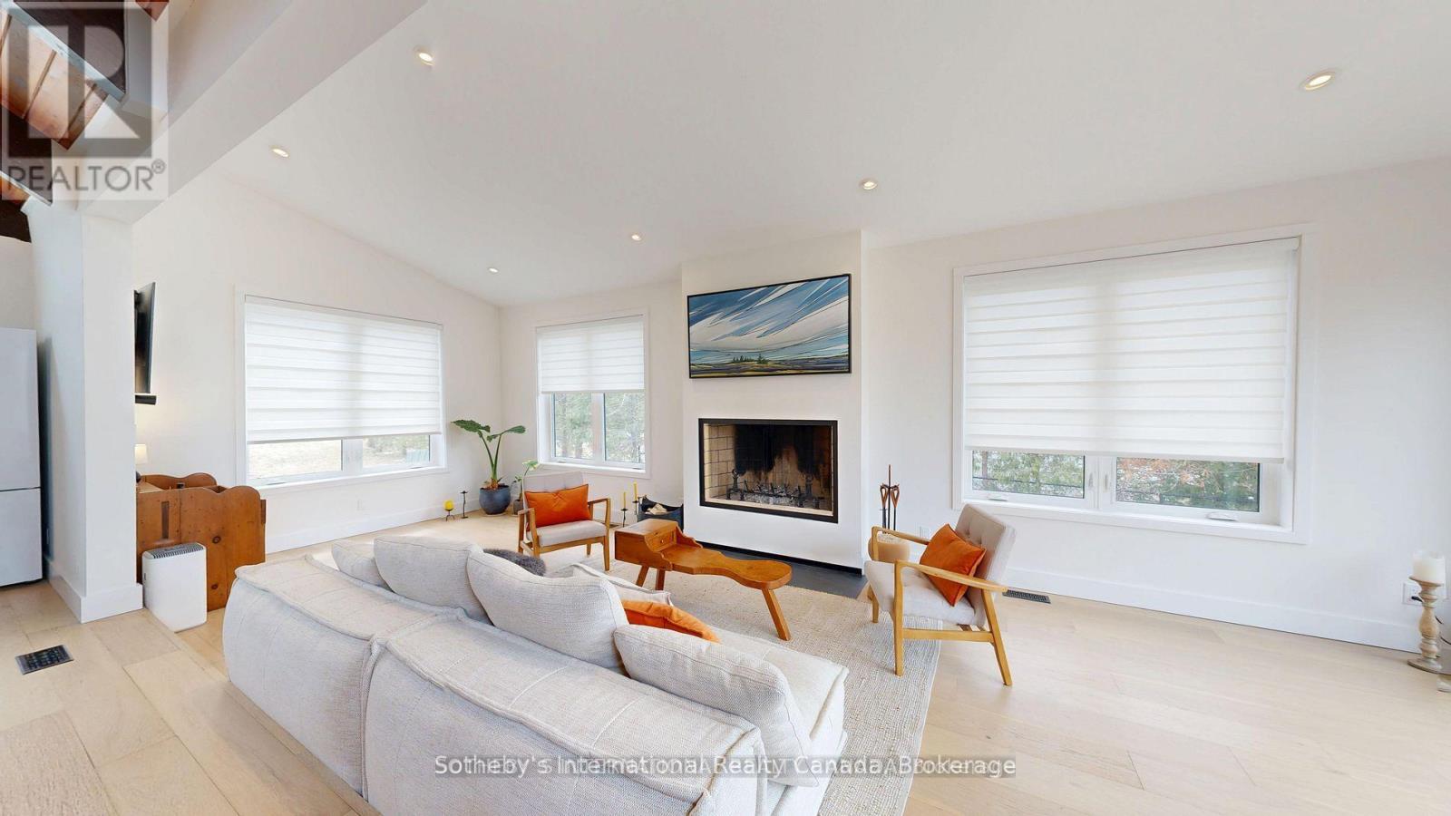 129 James Street, Blue Mountains, Ontario  L9Y 0T6 - Photo 11 - X12864828